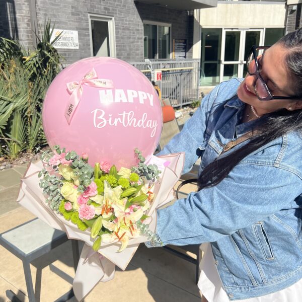 Flowers bouquet & bobo balloon (Deluxe) - Image 2
